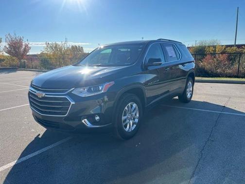 2020 Chevrolet Traverse LT Cloth