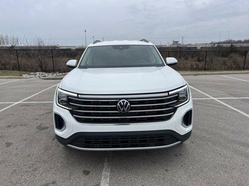 2024 Volkswagen Atlas 2.0T SE