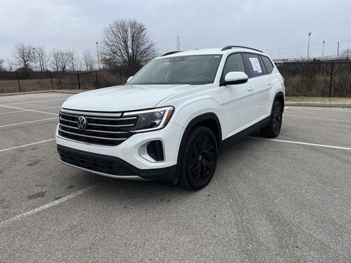 2024 Volkswagen Atlas 2.0T SE