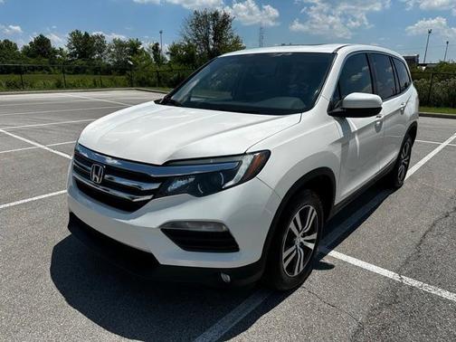 2017 Honda Pilot EX-L w/ Navigation
