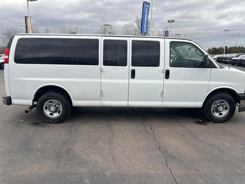 2018 Chevrolet Express 3500 LT