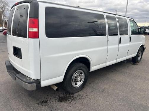 2018 Chevrolet Express 3500 LT