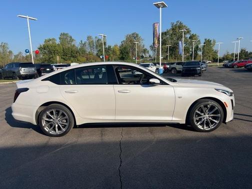 2023 Cadillac CT5 Sport