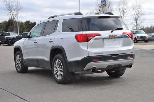 2018 GMC Acadia SLE-2