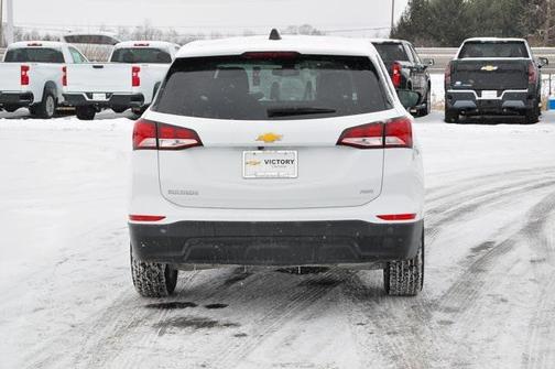 2022 Chevrolet Equinox LS
