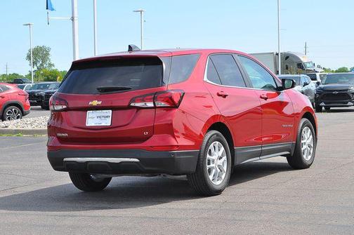 Radiant Red Tintcoat 2023 Chevrolet Equinox 1LT