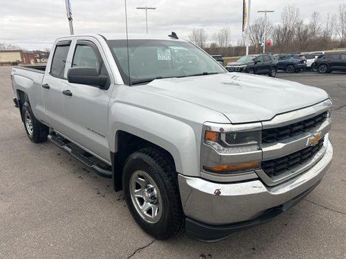 Silver Ice Metallic 2018 Chevrolet Silverado 1500 LS