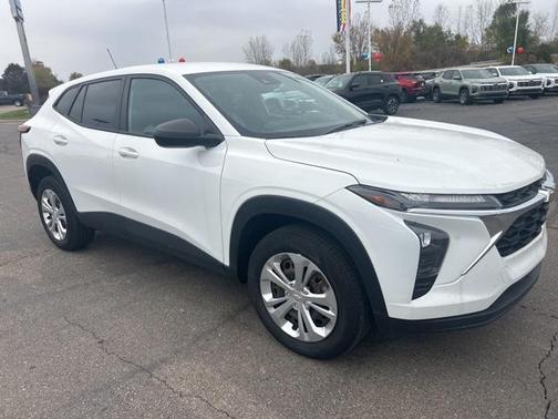 2024 Chevrolet Trax LS