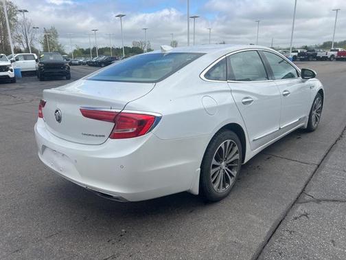 2017 Buick LaCrosse Essence