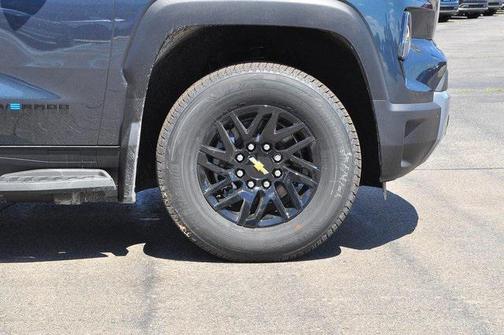 2025 Chevrolet Silverado EV LT