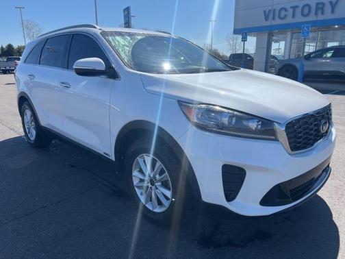2020 Kia Sorento LX