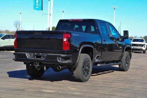 2026 Chevrolet Silverado 2500 Custom