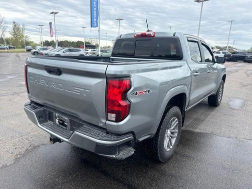 Sterling Gray Metallic 2024 Chevrolet Colorado LT