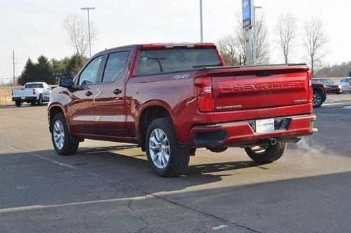 2020 Chevrolet Silverado 1500 Custom