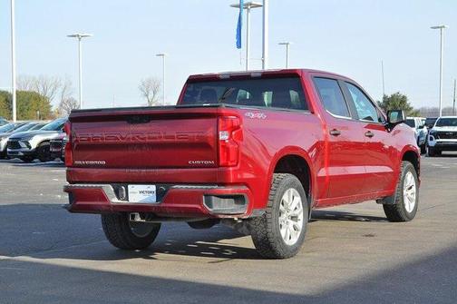 2020 Chevrolet Silverado 1500 Custom