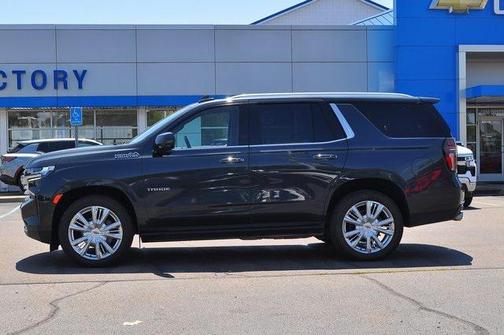 2022 Chevrolet Tahoe 4WD High Country