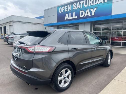 2018 Ford Edge SE