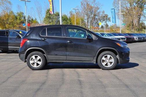 2022 Chevrolet Trax LS