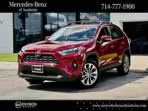 Pearl 2025 Toyota RAV4 XLE Premium