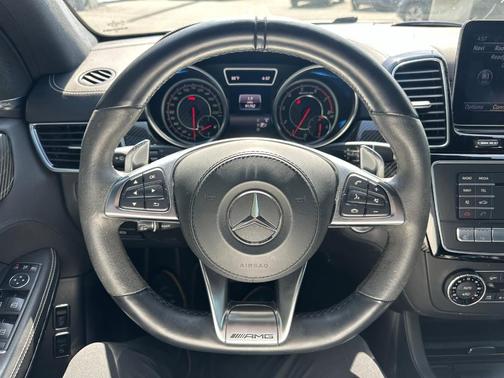 designo Diamond White Metallic 2018 Mercedes-Benz AMG GLS 63 Base 4MATIC
