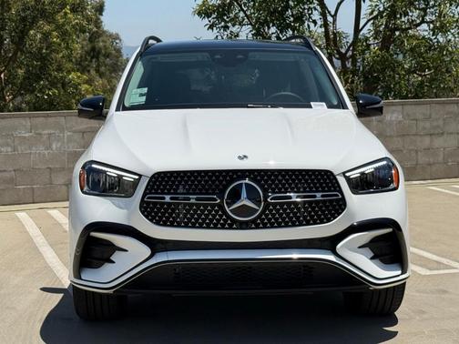 Polar White 2026 Mercedes-Benz GLE 450 4MATIC