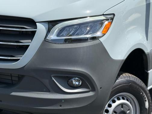 Electric 2026 Mercedes-Benz Sprinter 2500 High Roof
