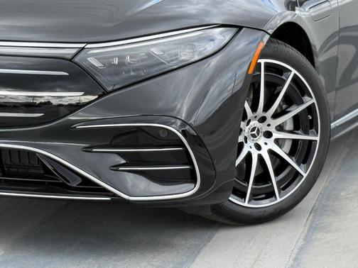 Graphite Gray Metallic 2026 Mercedes-Benz EQS 580 Base 4MATIC