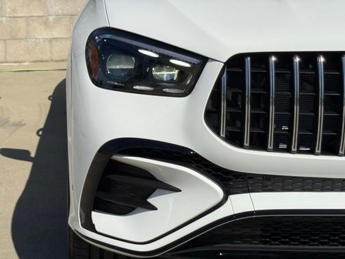 Polar White 2026 Mercedes-Benz AMG GLE 53 Base