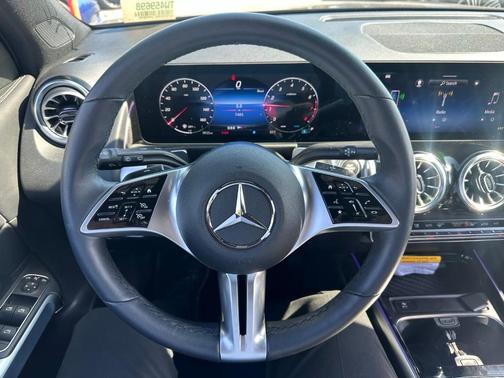 Midnight Black 2026 Mercedes-Benz GLB 250 Base