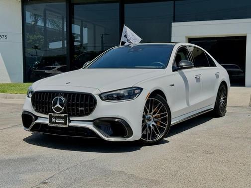 Emerald Green Metallic 2024 Mercedes-Benz AMG S 63 E Base