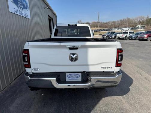 2019 RAM 3500 Limited Crew Cab 4x4 8' Box