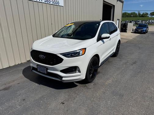 Star White Metallic Tri-Coat 2020 Ford Edge ST