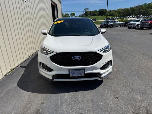 Star White Metallic Tri-Coat 2020 Ford Edge ST