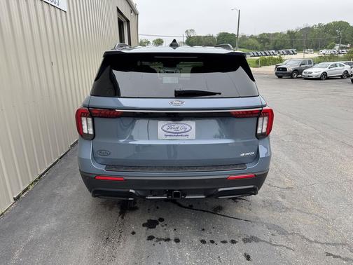 Vapor Blue Metallic 2026 Ford Explorer ST-Line