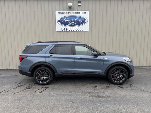 Vapor Blue Metallic 2026 Ford Explorer ST-Line