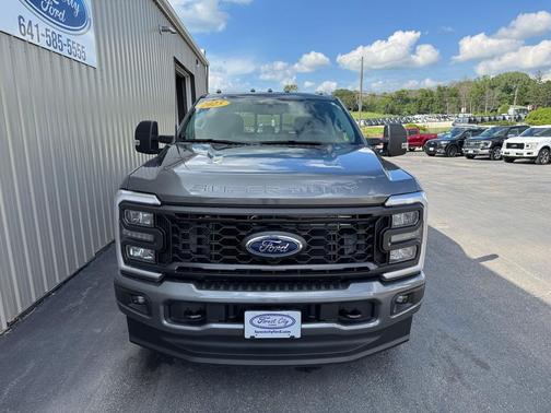 2025 Ford F-250 XLT