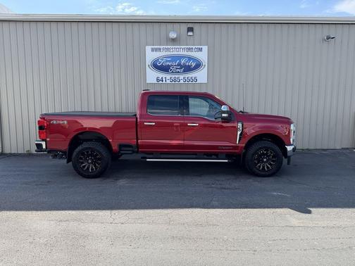 Rapid Red Metallic Tinted Clearcoat 2024 Ford F-350 Lariat