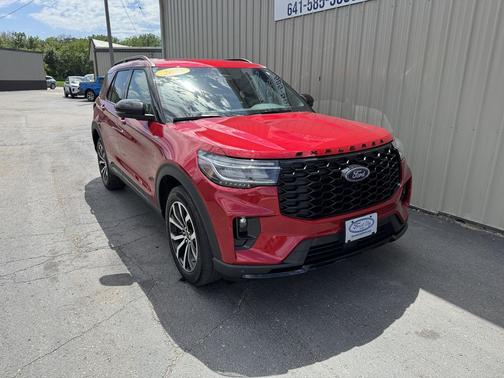 Rapid Red Metallic Tinted Clearcoat 2025 Ford Explorer ST-Line