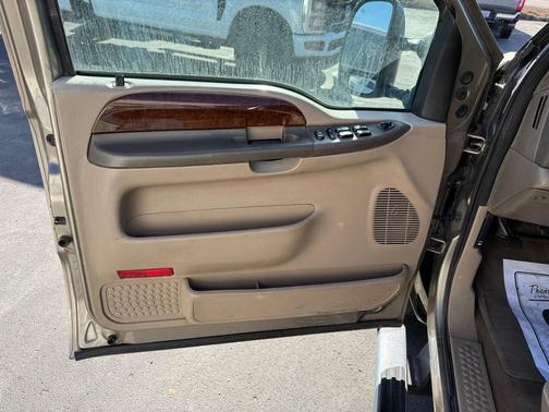 2004 Ford F-250 Lariat