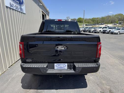 Agate Black Metallic 2026 Ford F-150 XLT