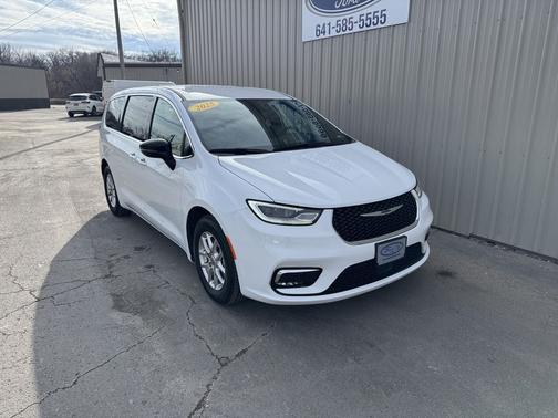 2025 Chrysler Pacifica L