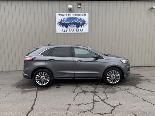 2021 Ford Edge Titanium
