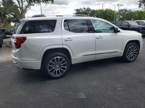 White Frost Tricoat 2021 GMC Acadia Denali