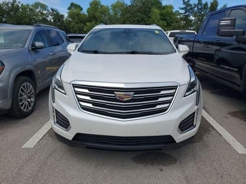 2017 Cadillac XT5 Premium Luxury