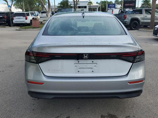 Lunar Silver Metallic 2023 Honda Accord EX