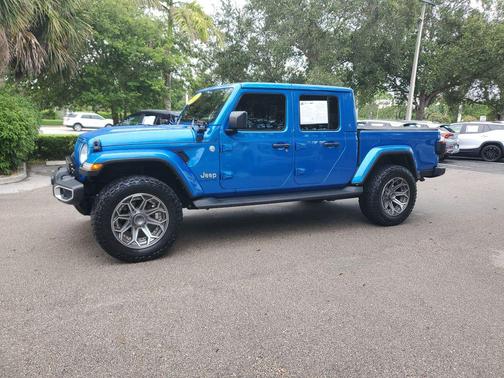 2021 Jeep Gladiator Overland