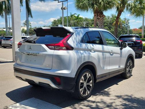 White Diamond 2022 Mitsubishi Eclipse Cross SEL