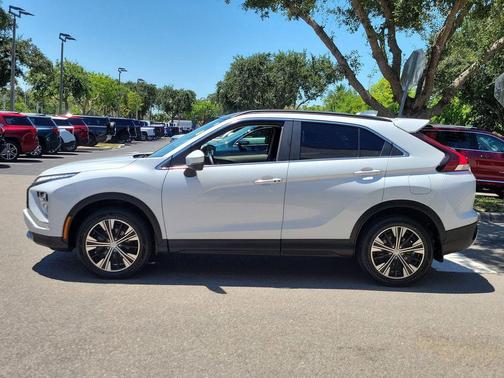White Diamond 2022 Mitsubishi Eclipse Cross SEL