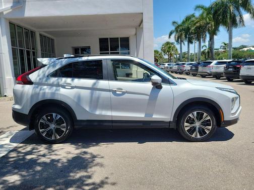 White Diamond 2022 Mitsubishi Eclipse Cross SEL