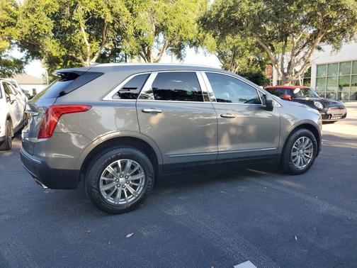 Bronze Dune Metallic 2018 Cadillac XT5 Luxury